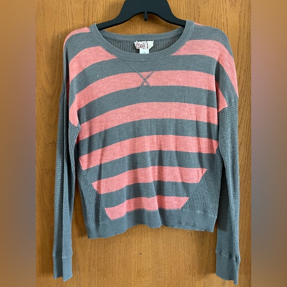 Light weight, comfy top - Picture 1 of 2